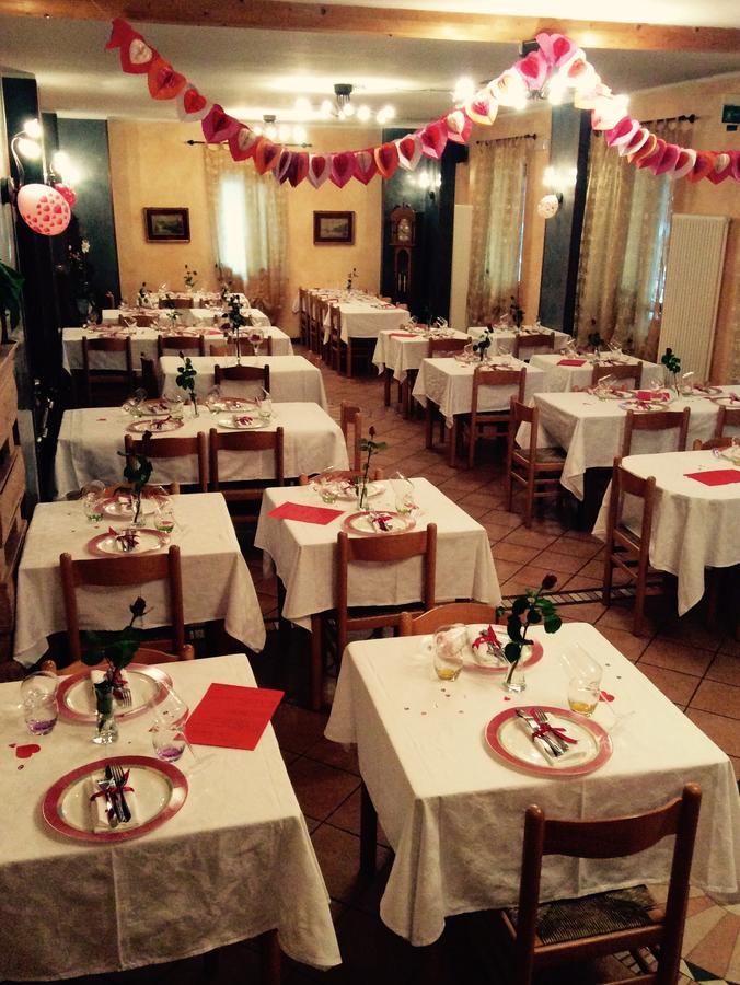 Albergo Ristorante Valsugana Primolano Exterior photo